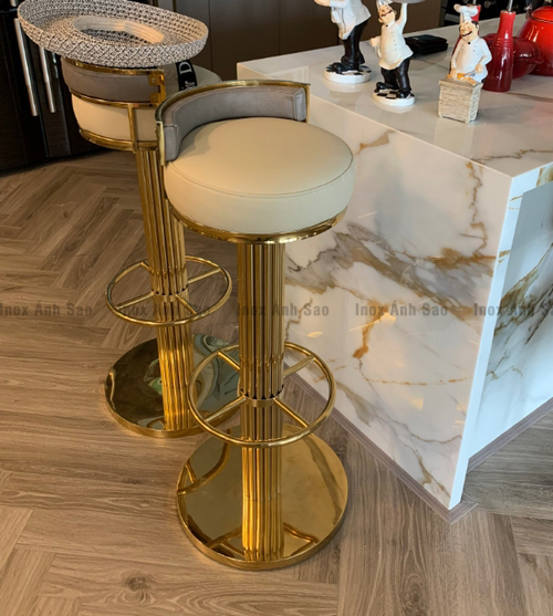 chan-ghe-bar-inox-vang-bong