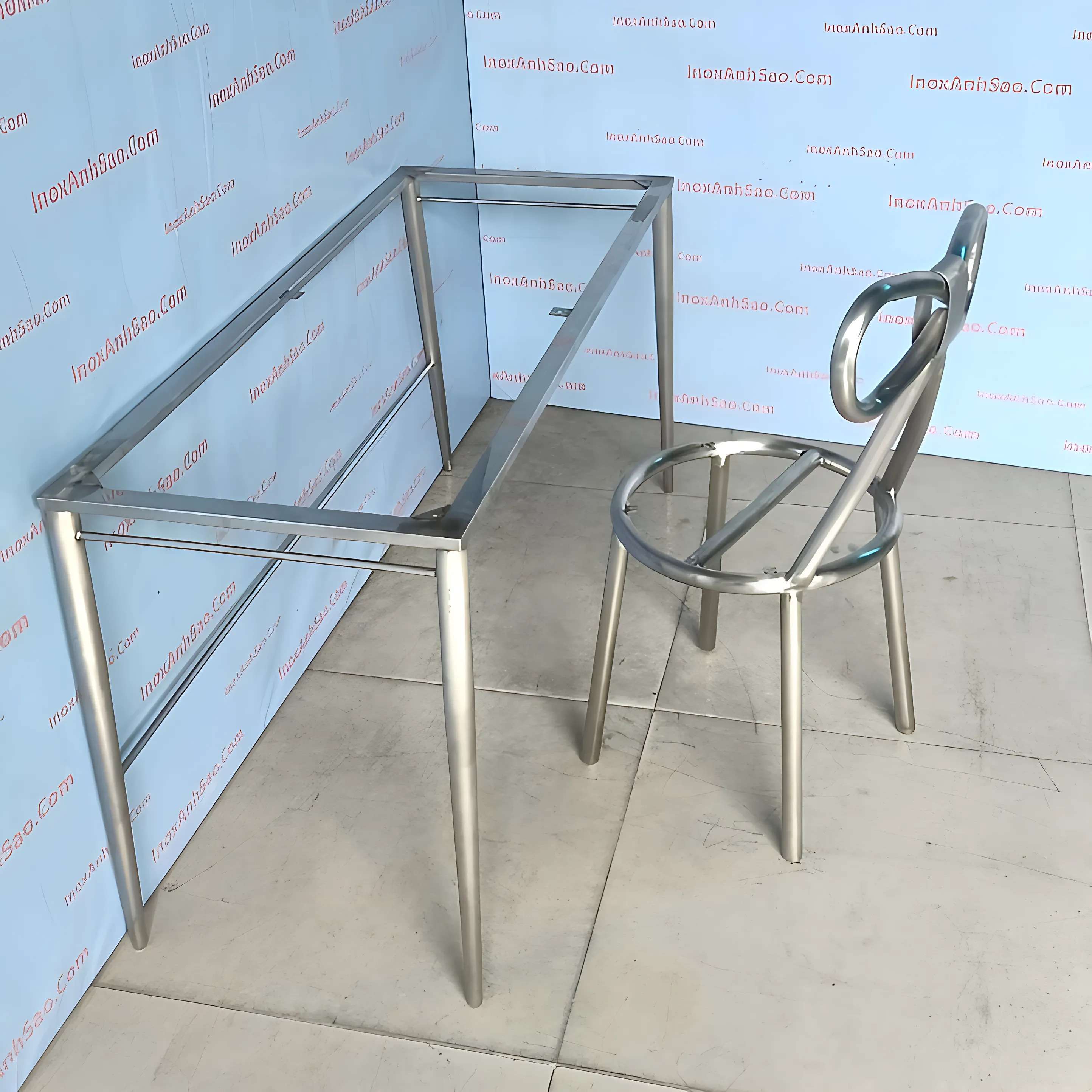 ghe-trang-diem-inox-304-ma-vang-xuoc-v17