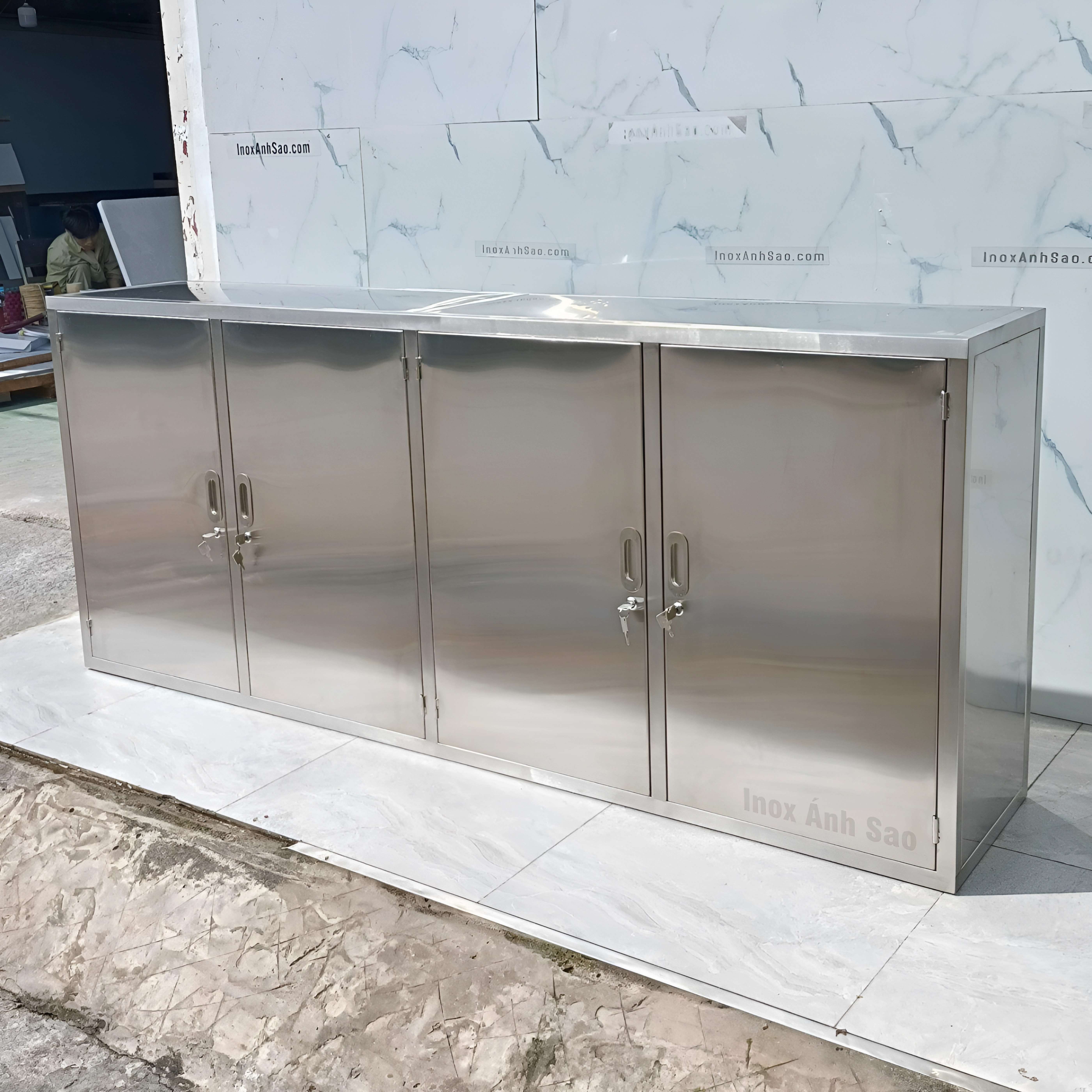 tu-treo-tuong-inox-304-b39