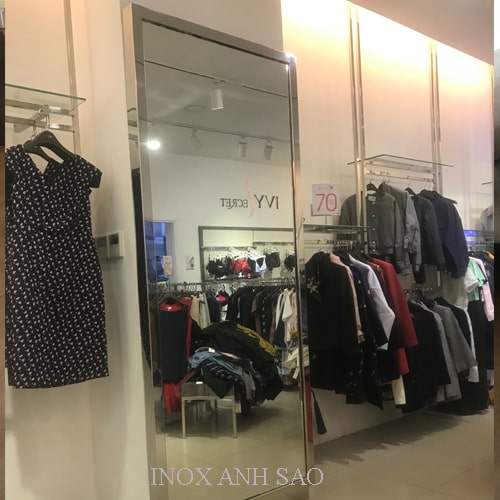 gia-treo-inox-2238