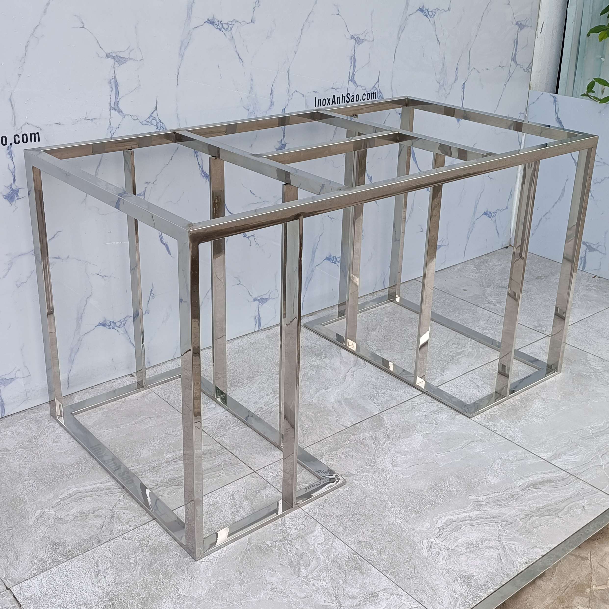 chan-ban-inox-bong-a13