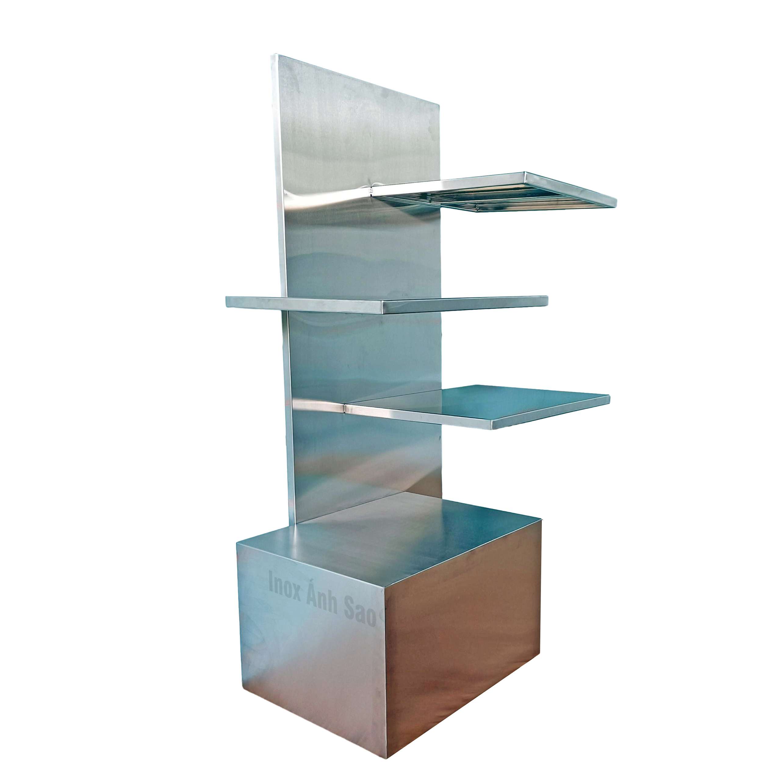 ke-3-tang-inox-304-trang-xuoc-260823d