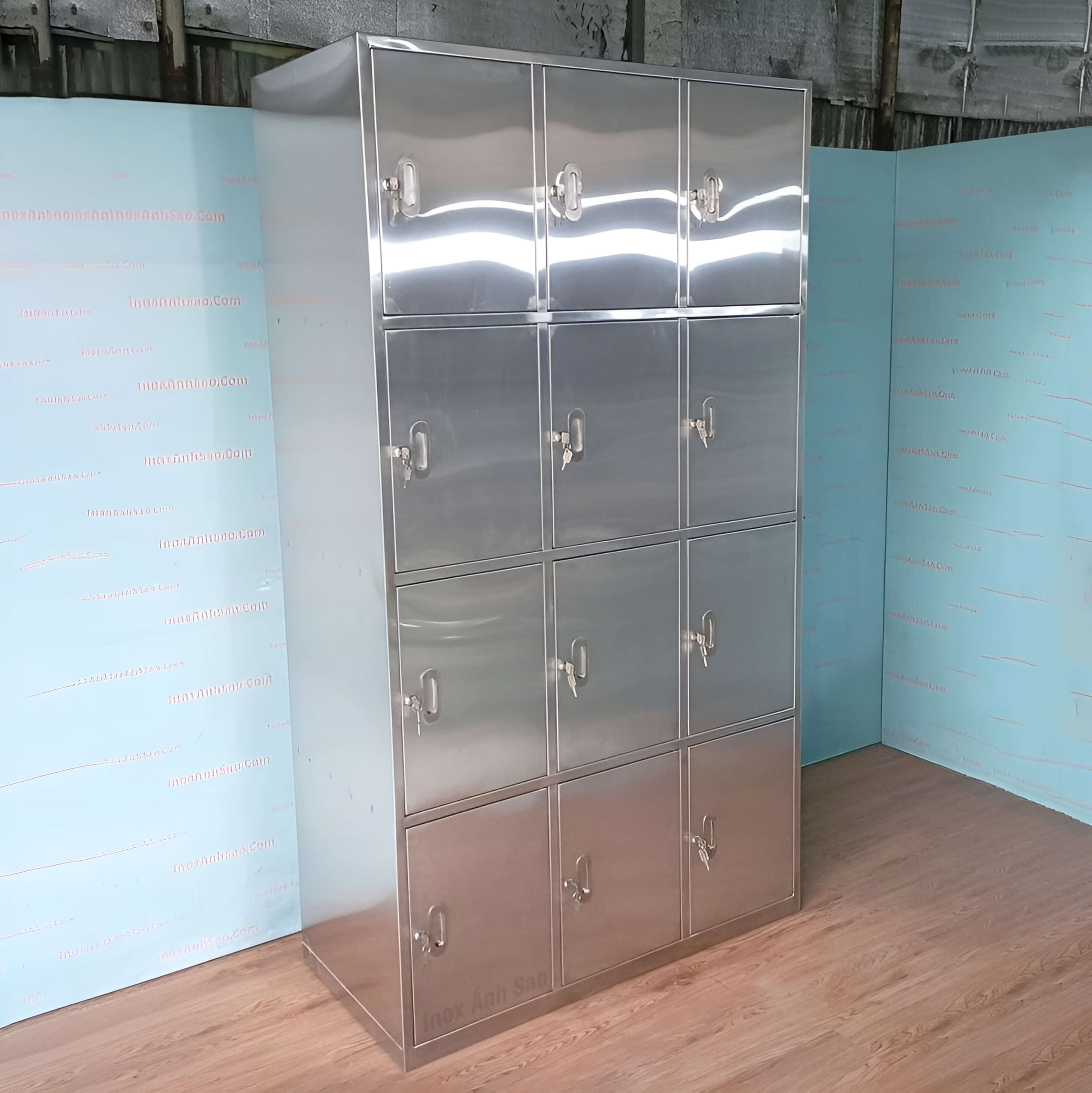 tu-locker-12-hoc-inox-304-trang-xuoc-l07