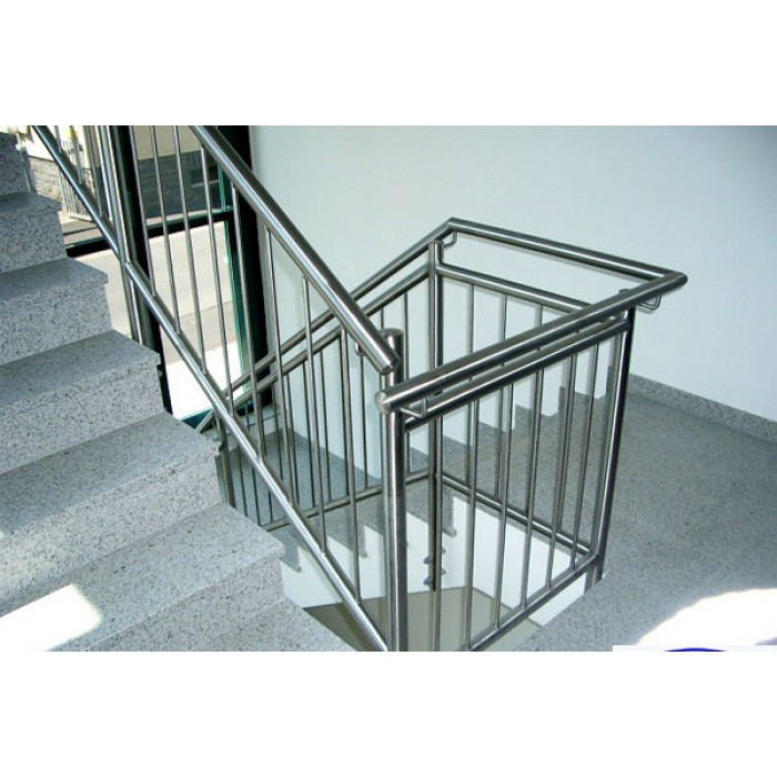 cau-thang-inox-456