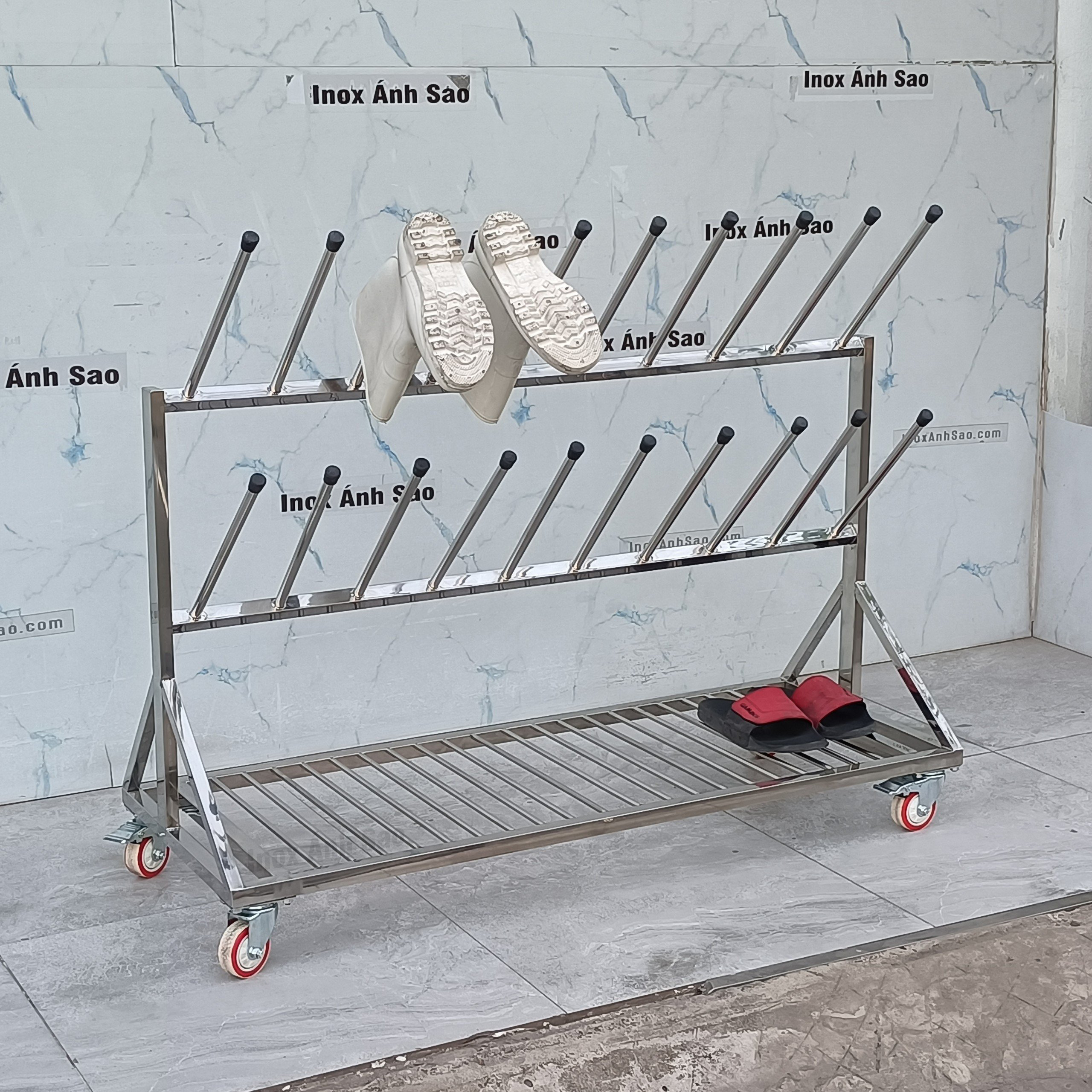 ke-treo-ung-10-doi-co-tang-de-dep-inox-u01