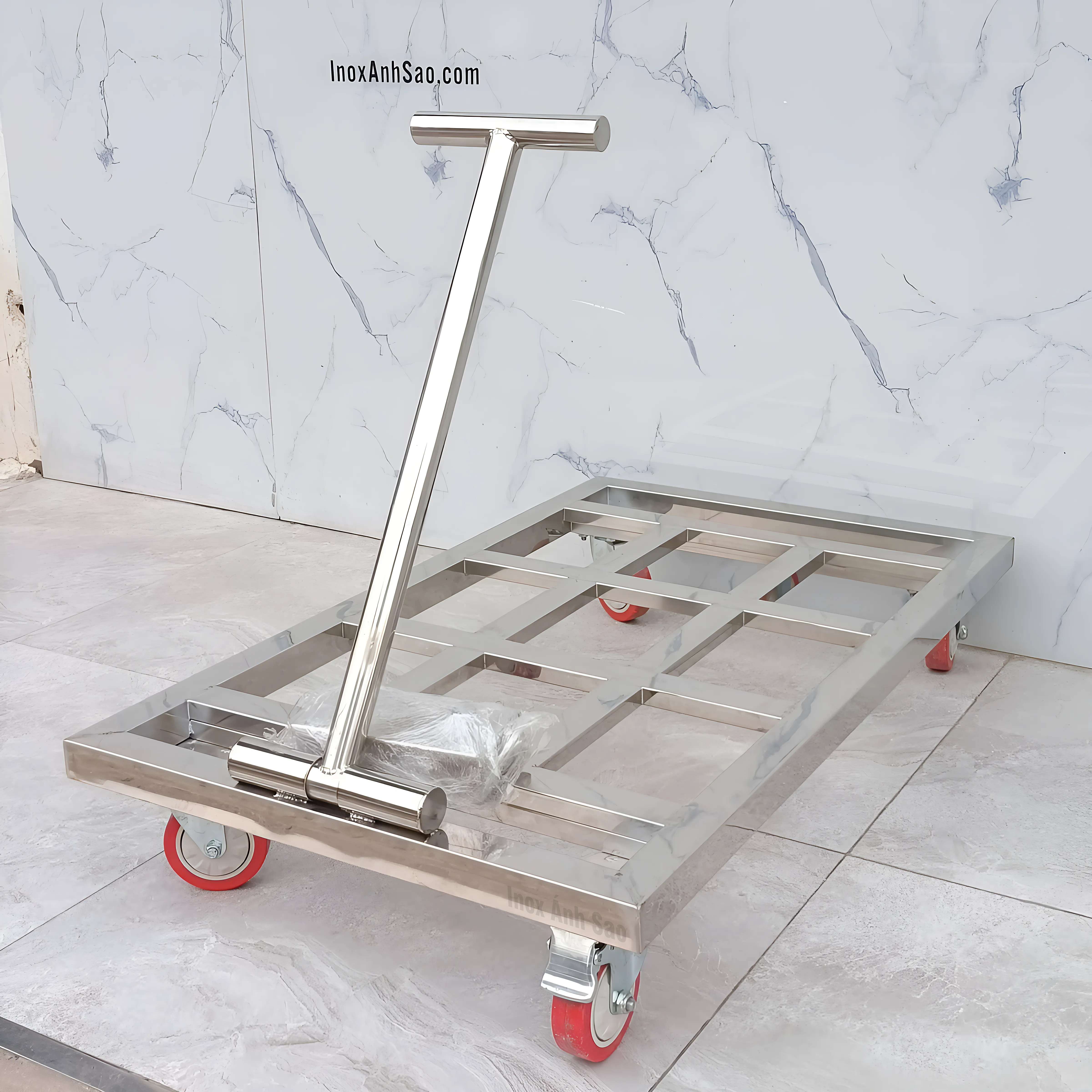 xe-day-hang-inox-m65