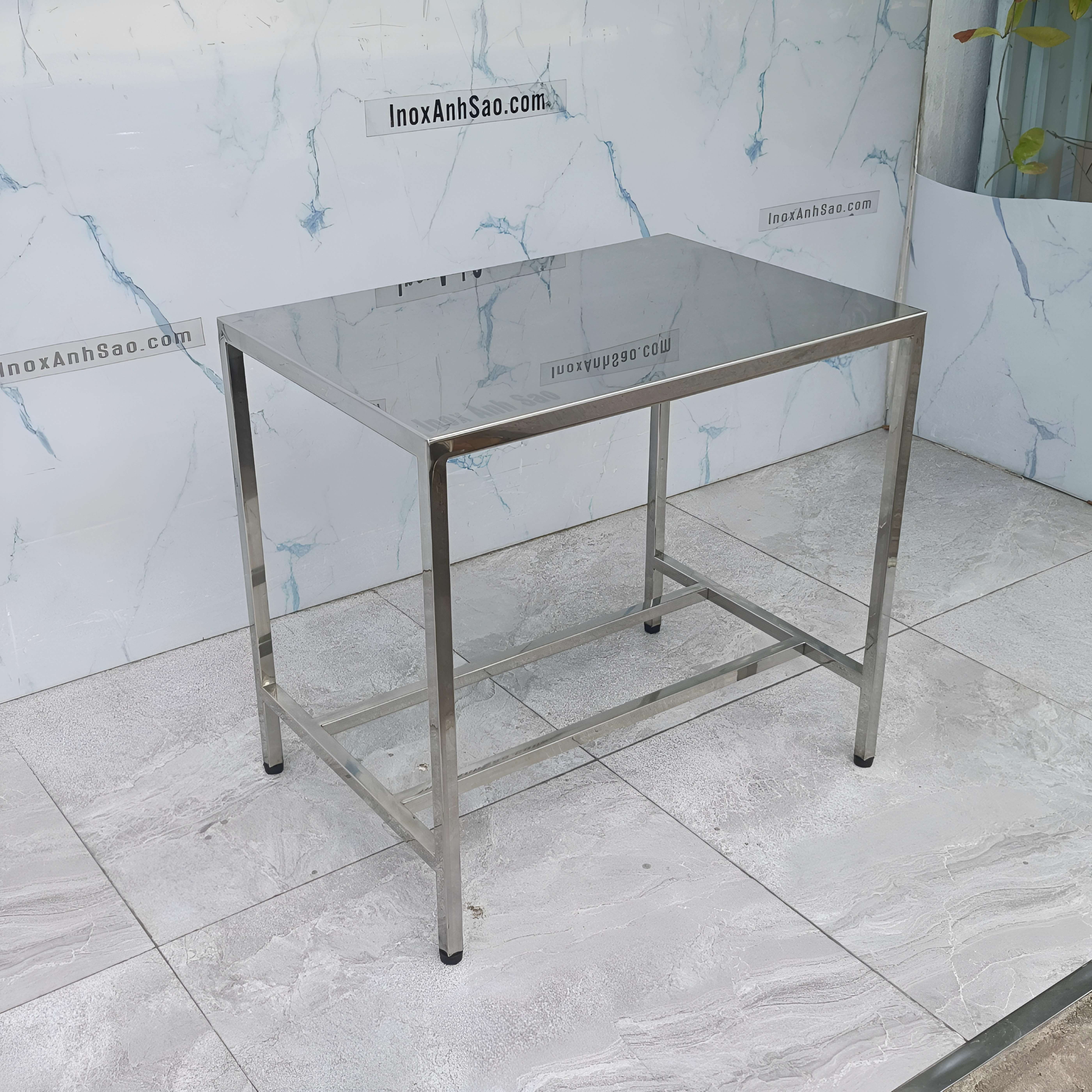 ban-inox-304-nho-061223s