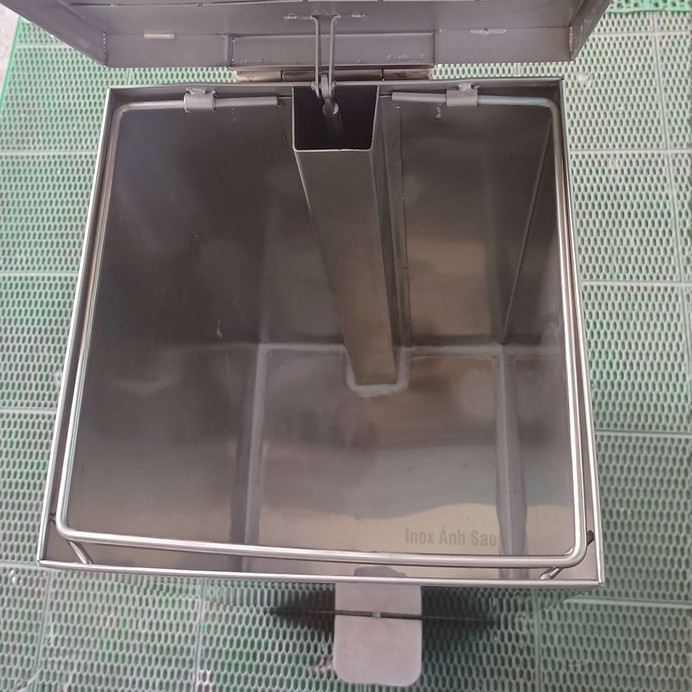 Hình ảnh alt empty