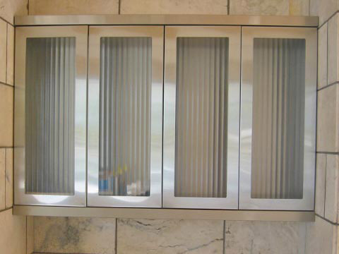 Tủ chén inox cho những gia đình muốn tiết kiệm chi phí